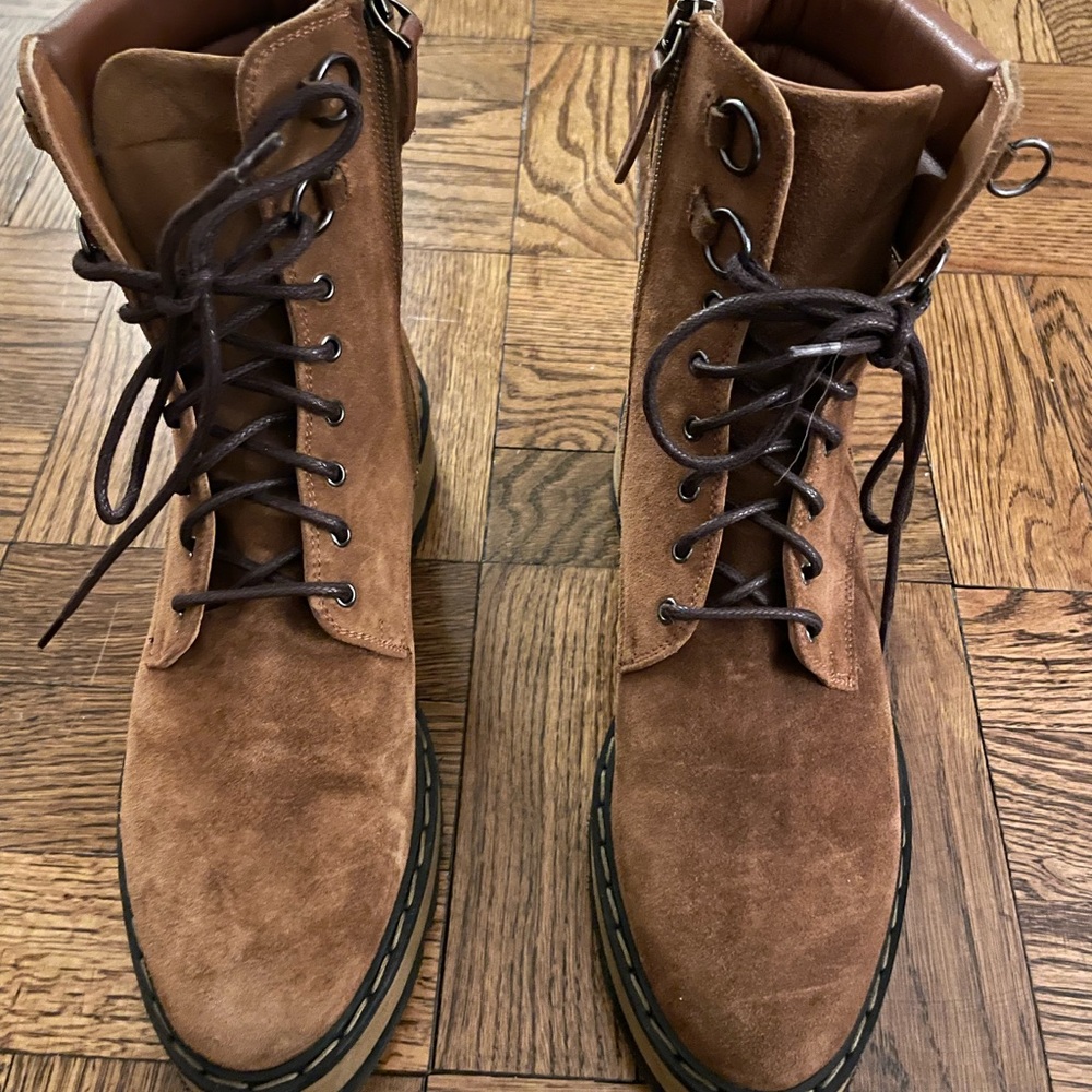 275 central lace up boots